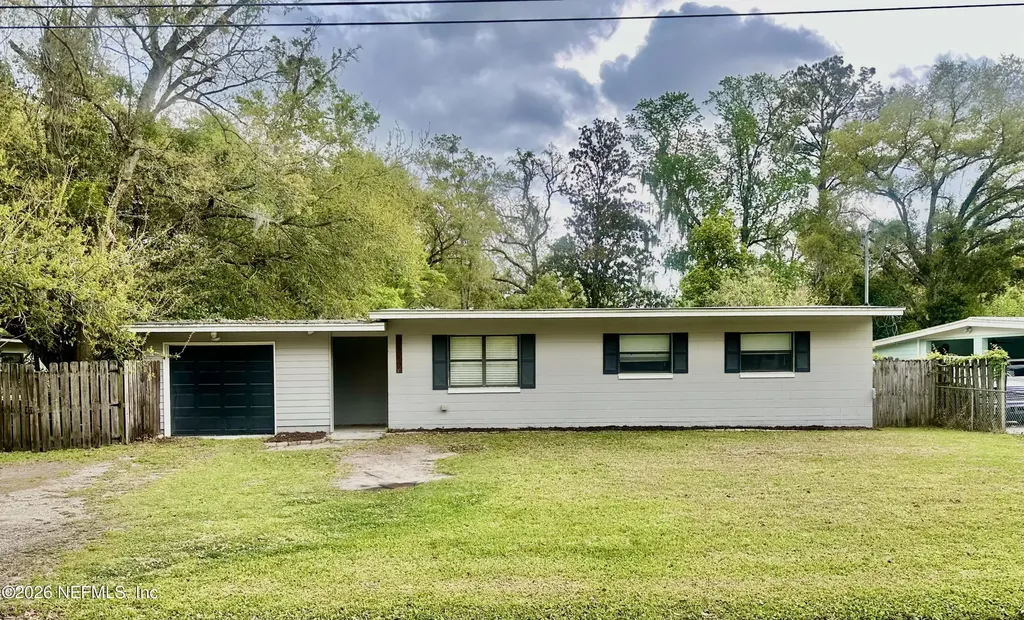2917 Parr Court W Jacksonville FL 32216