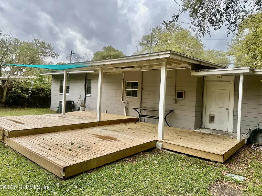 2917 Parr Court W Jacksonville FL 32216
