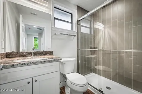 2022 W 13th St Street W Jacksonville FL 32209