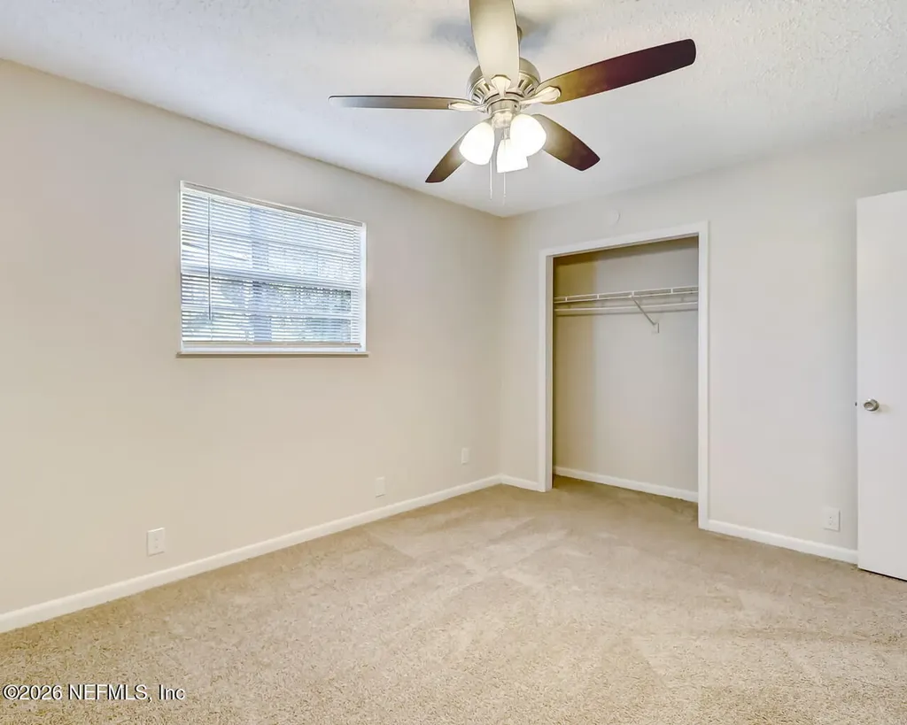 20 N Dolphin Avenue Middleburg FL 32068