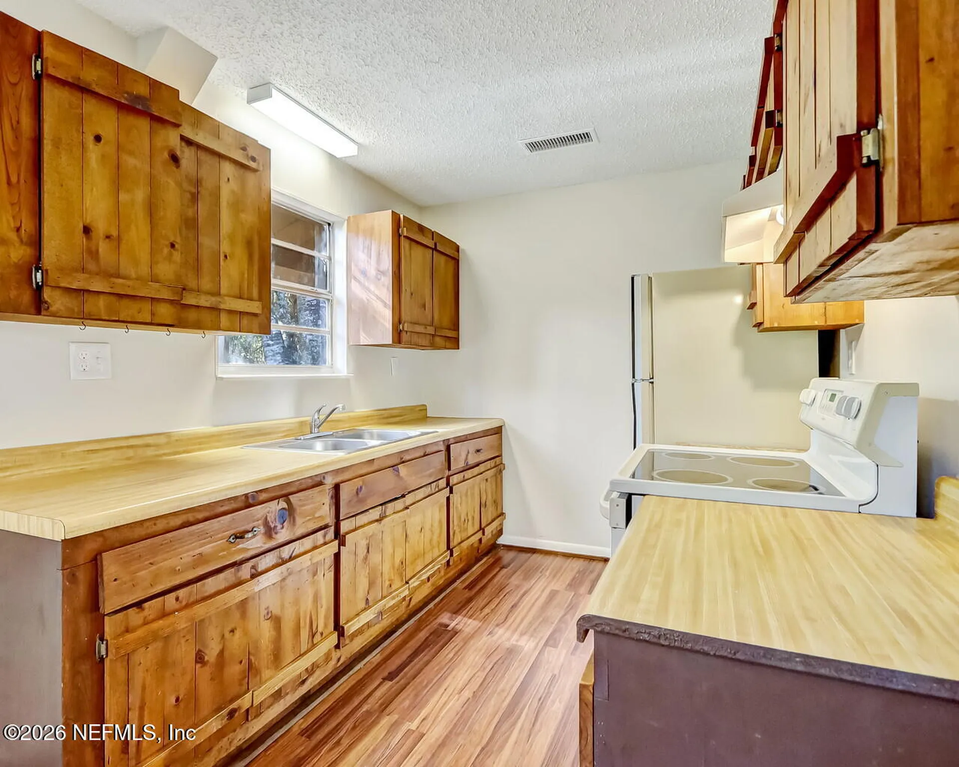 20 N Dolphin Avenue Middleburg FL 32068