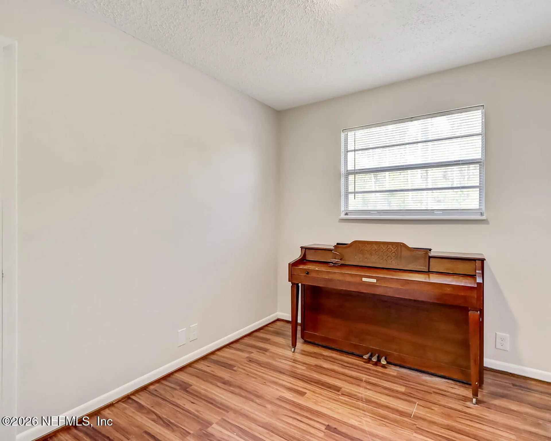 20 N Dolphin Avenue Middleburg FL 32068
