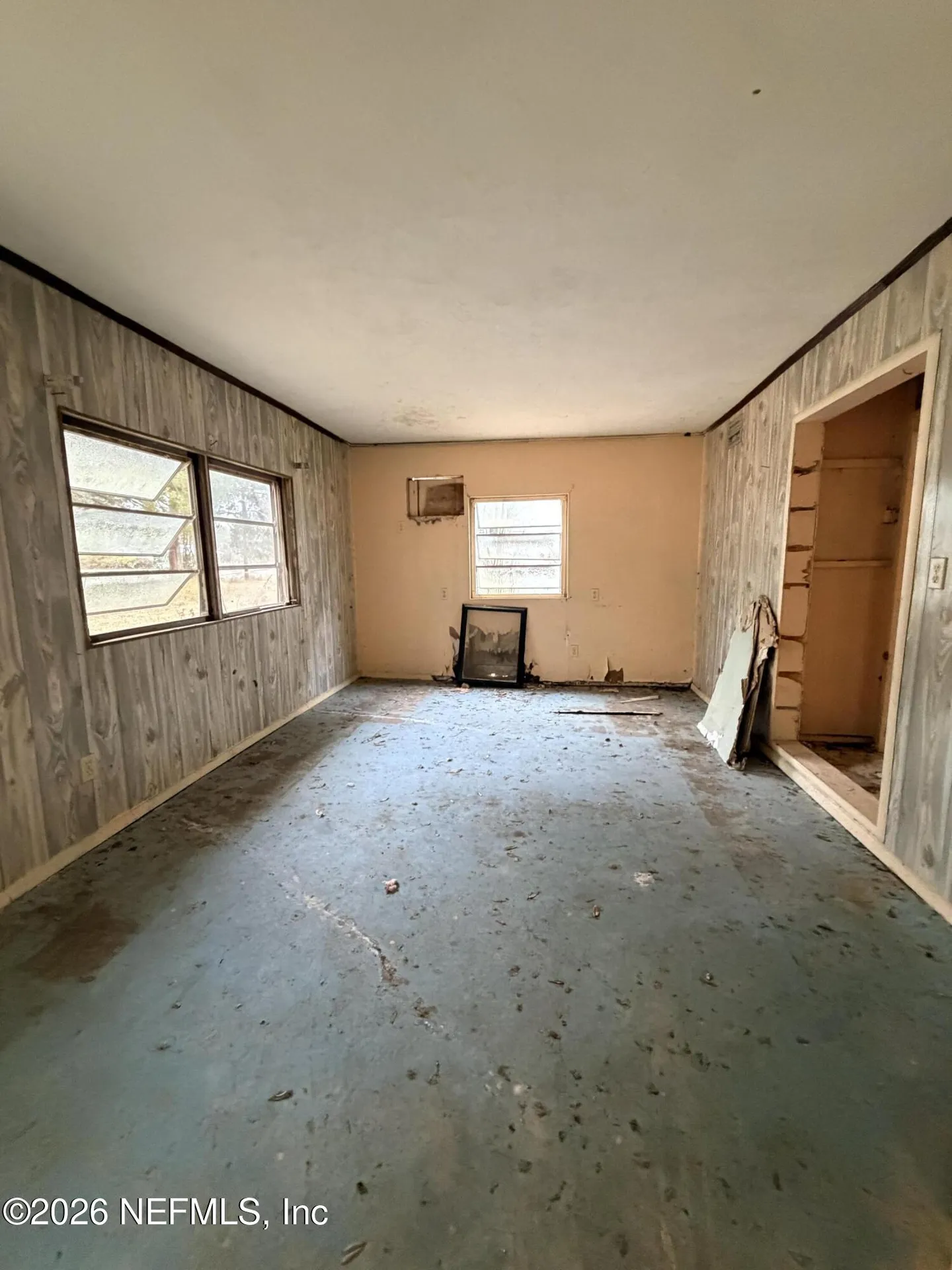 435 W River Road Palatka FL 32177