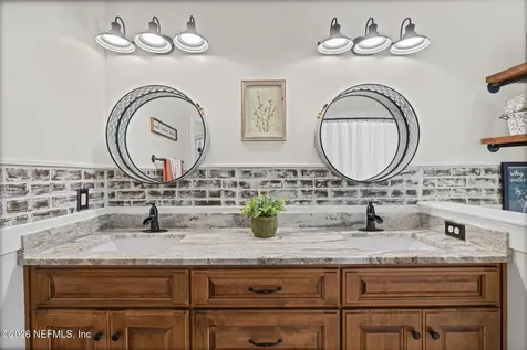 6395 Sandhill Road Green Cove Springs FL 32043