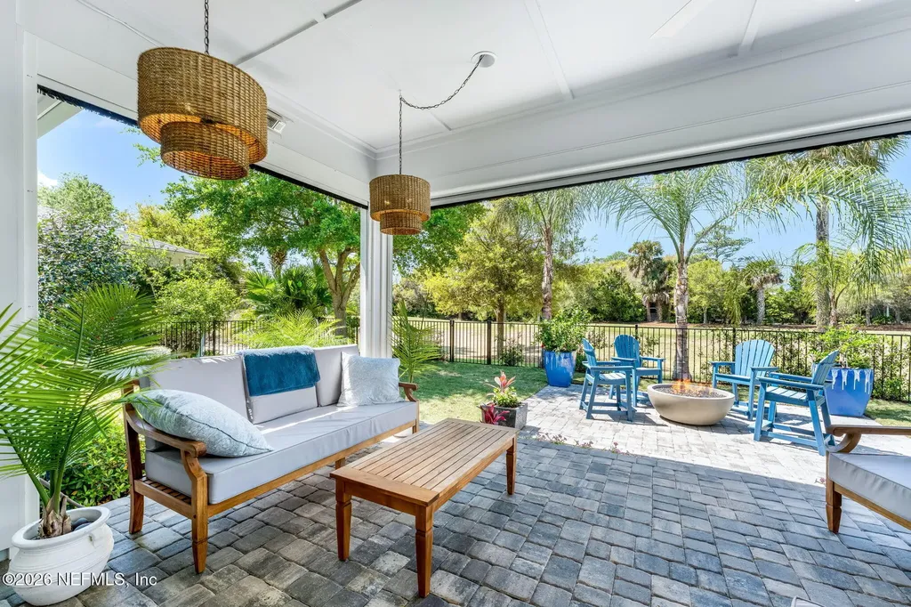 1614 Maritime Oak Drive Atlantic Beach FL 32233