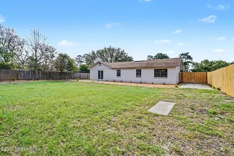 8055 Stargrass Court Jacksonville FL 32210