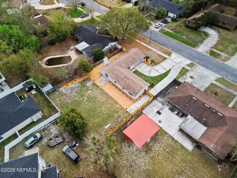 8055 Stargrass Court Jacksonville FL 32210