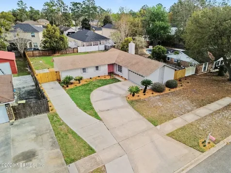 8055 Stargrass Court Jacksonville FL 32210