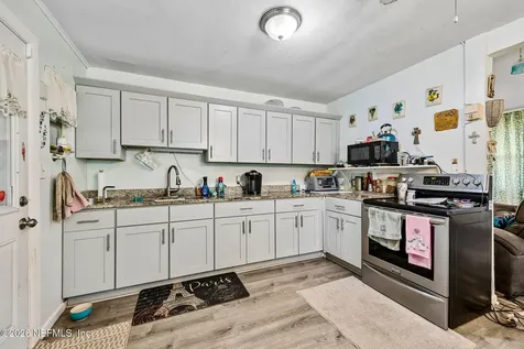 862 Pioneer Drive Jacksonville FL 32233