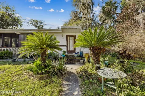 862 Pioneer Drive Jacksonville FL 32233