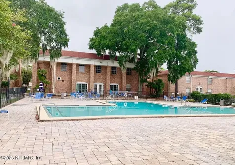 5201 Atlantic Boulevard Jacksonville FL 32207