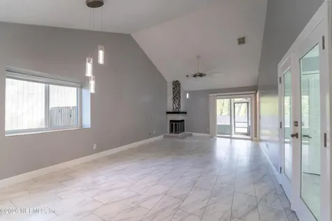 3109 Coral Reef Drive Jacksonville FL 32224