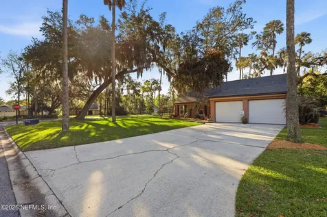 100 Granada Lane Ponte Vedra Beach FL 32082