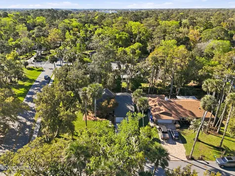 100 Granada Lane Ponte Vedra Beach FL 32082