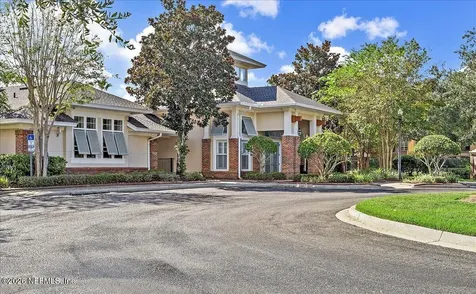 7801 Point Meadows Drive Jacksonville FL 32256