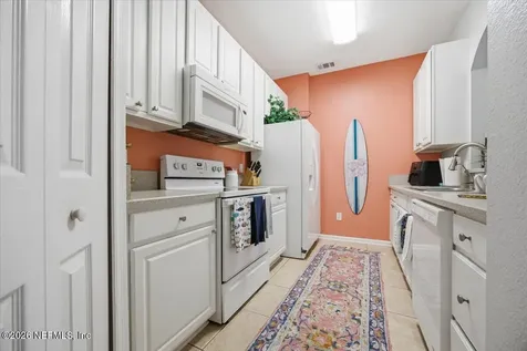 7801 Point Meadows Drive Jacksonville FL 32256