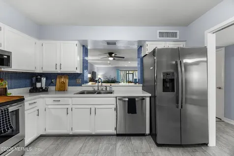 7852 Playa Del Rey Court Jacksonville FL 32256
