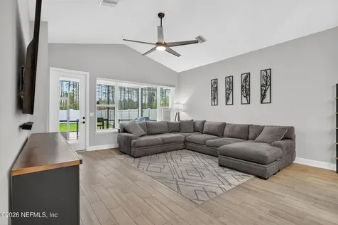 9809 Invention Lane Jacksonville FL 32256