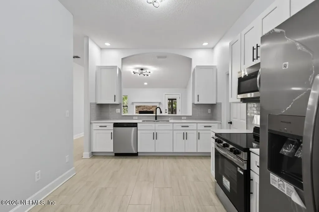 7850 Fox Gate Court Jacksonville FL 32244