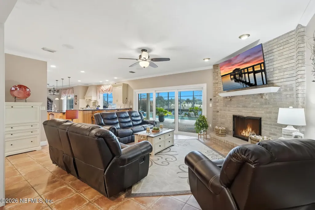 10 S Magnolia Lane Ormond Beach FL 32174