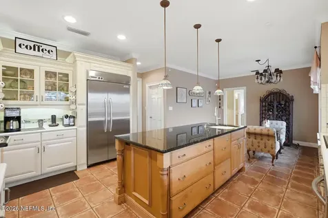 10 S Magnolia Lane Ormond Beach FL 32174