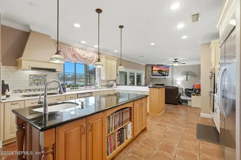 10 S Magnolia Lane Ormond Beach FL 32174
