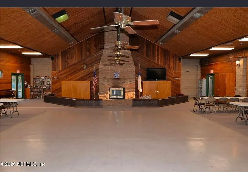 25321 NE 141st Street Fort Mccoy FL 32134