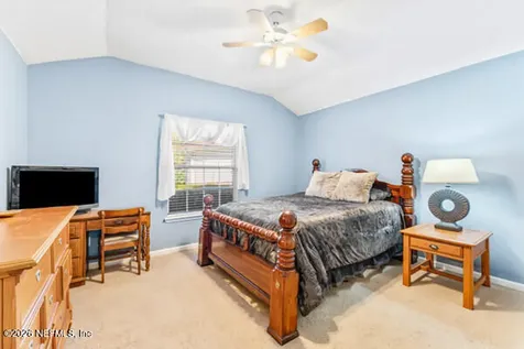 285 Crooked Court St. Johns FL 32259