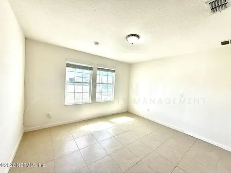 8704 Lake George Circle W Macclenny FL 32063
