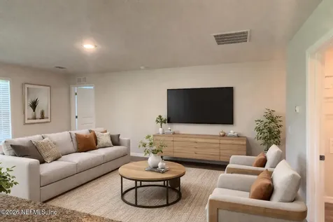 6578 Flowers Avenue Jacksonville FL 32244