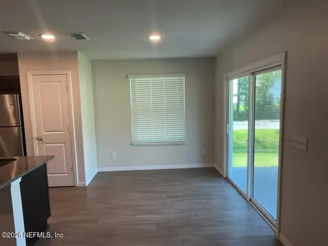 6578 Flowers Avenue Jacksonville FL 32244