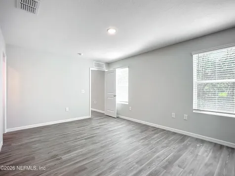 6578 Flowers Avenue Jacksonville FL 32244