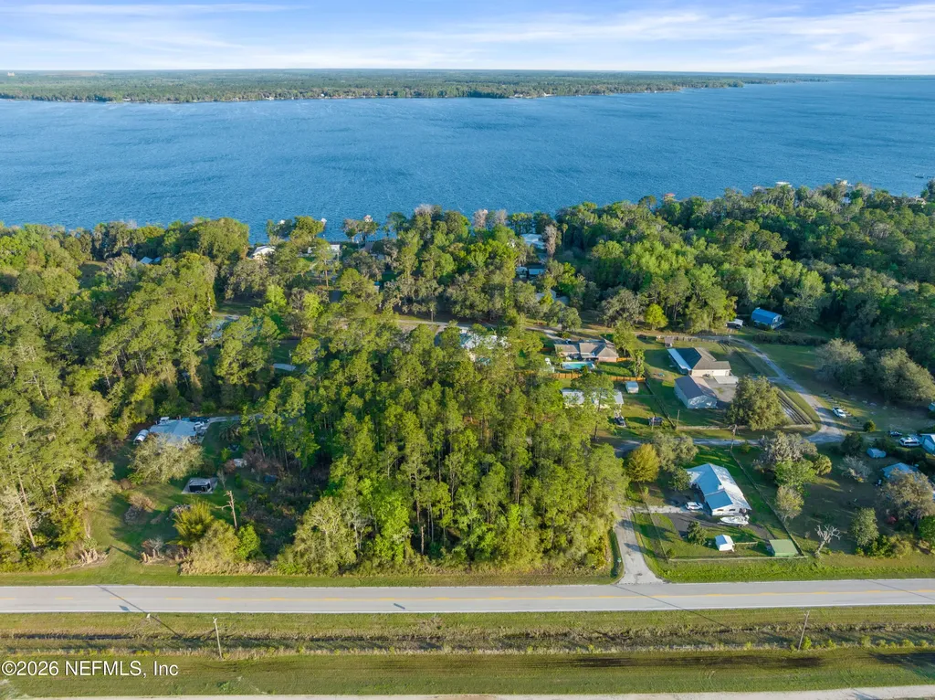 None None East Palatka FL 32131