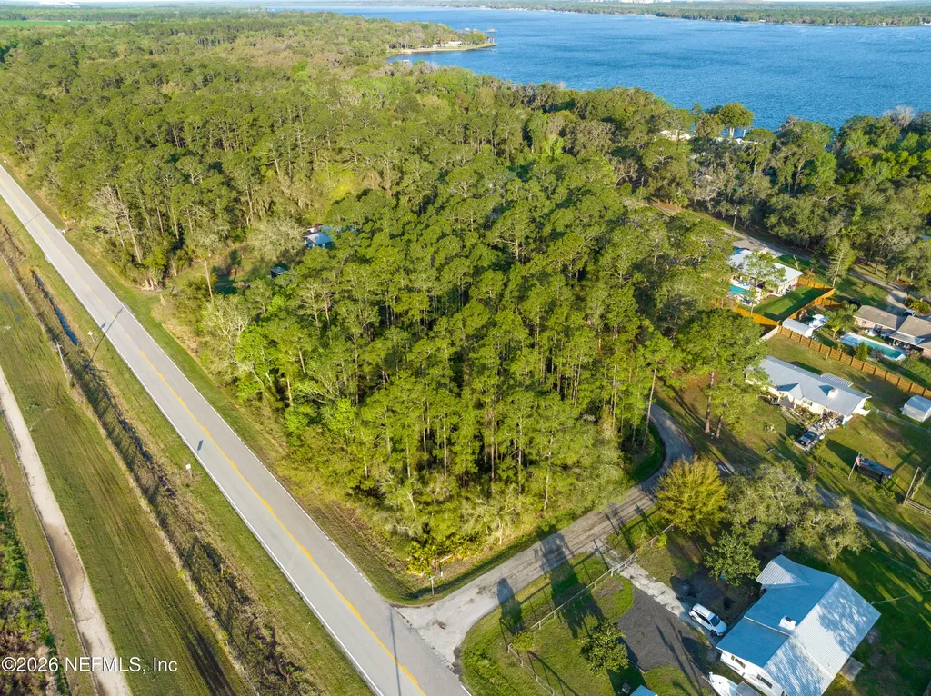 None None East Palatka FL 32131