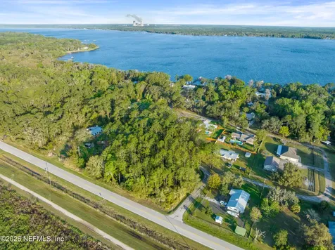 None None East Palatka FL 32131