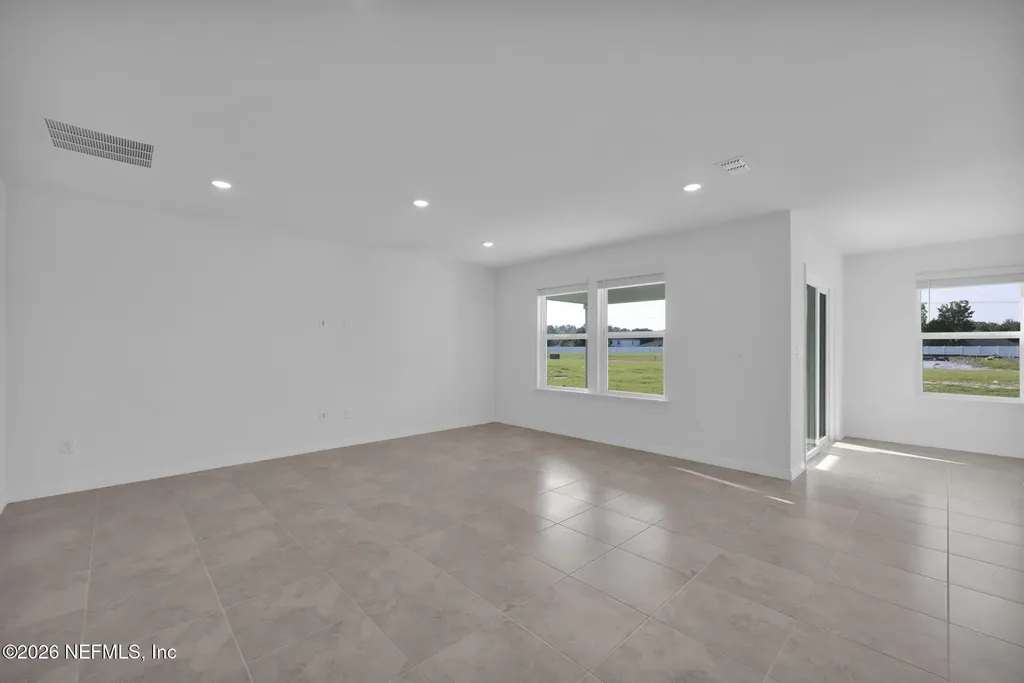 7058 Sandperch Street Jacksonville FL 32244