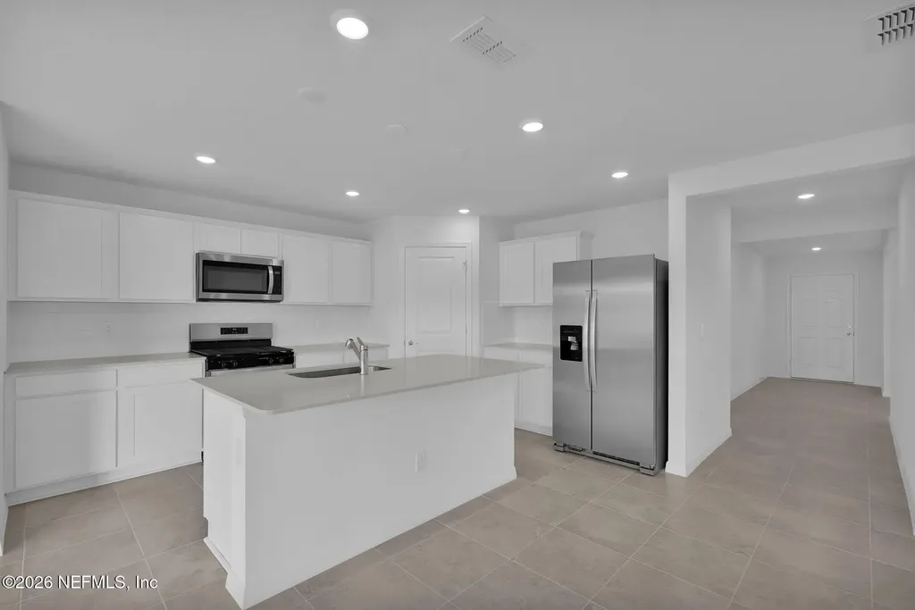 7058 Sandperch Street Jacksonville FL 32244
