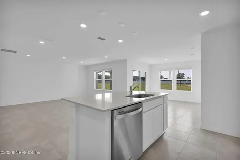 7058 Sandperch Street Jacksonville FL 32244