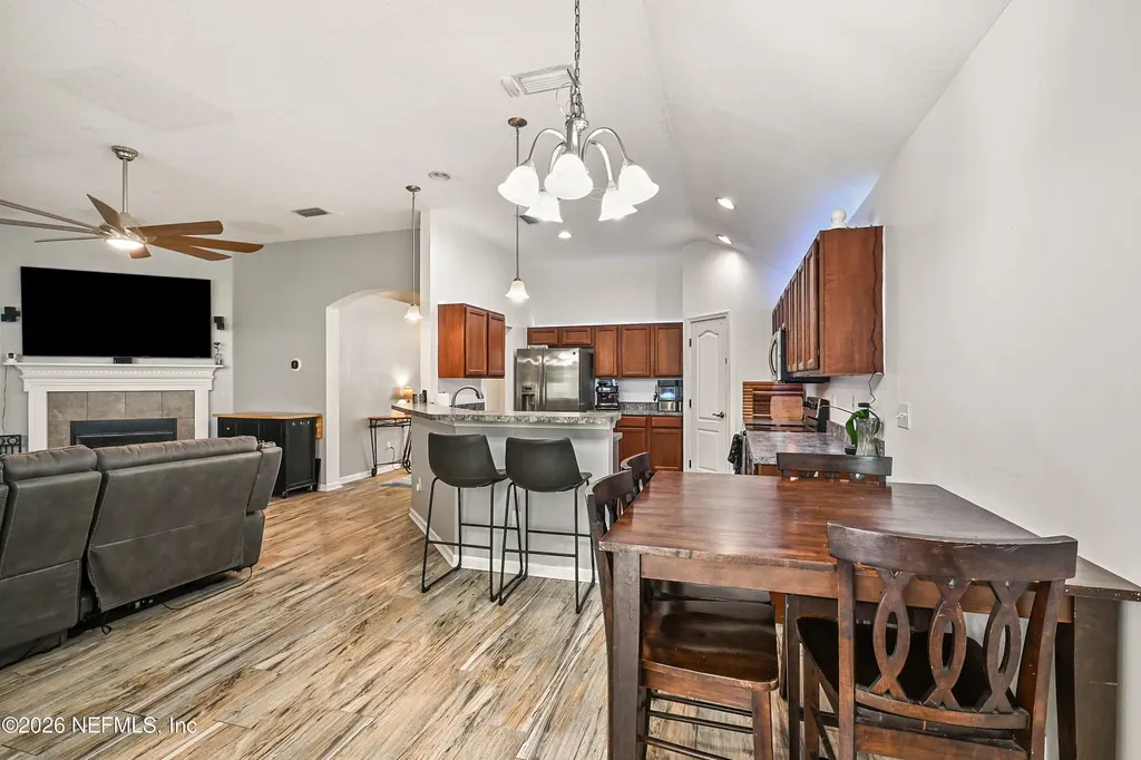 494 Apple Creek Drive Jacksonville FL 32218