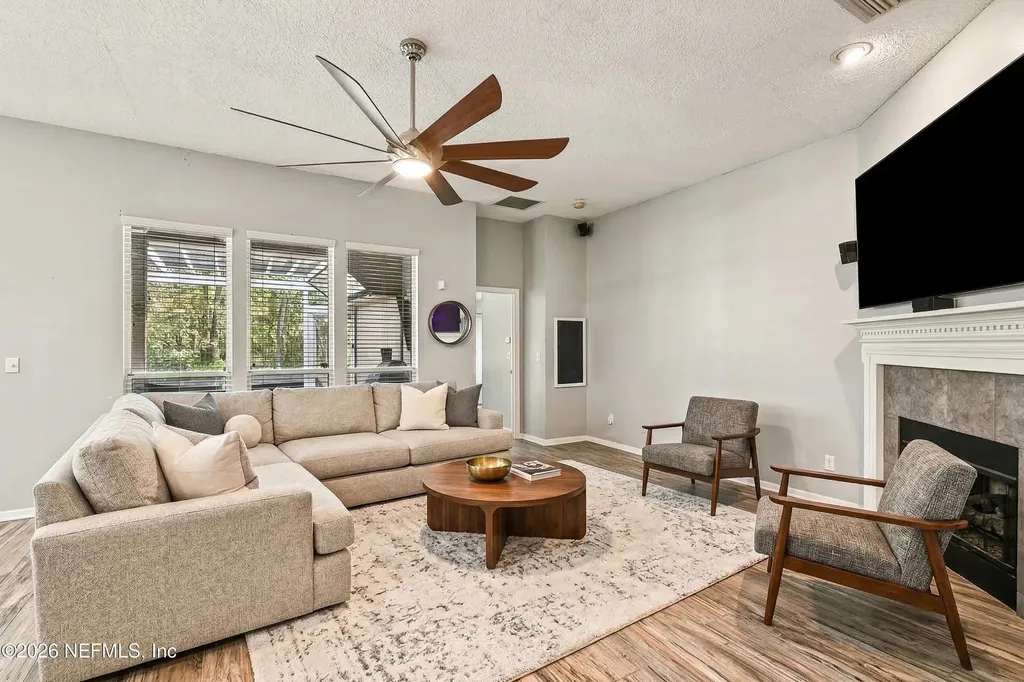 494 Apple Creek Drive Jacksonville FL 32218