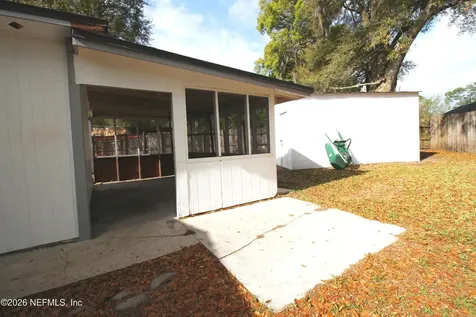 1304 King Arthur Road Jacksonville FL 32211