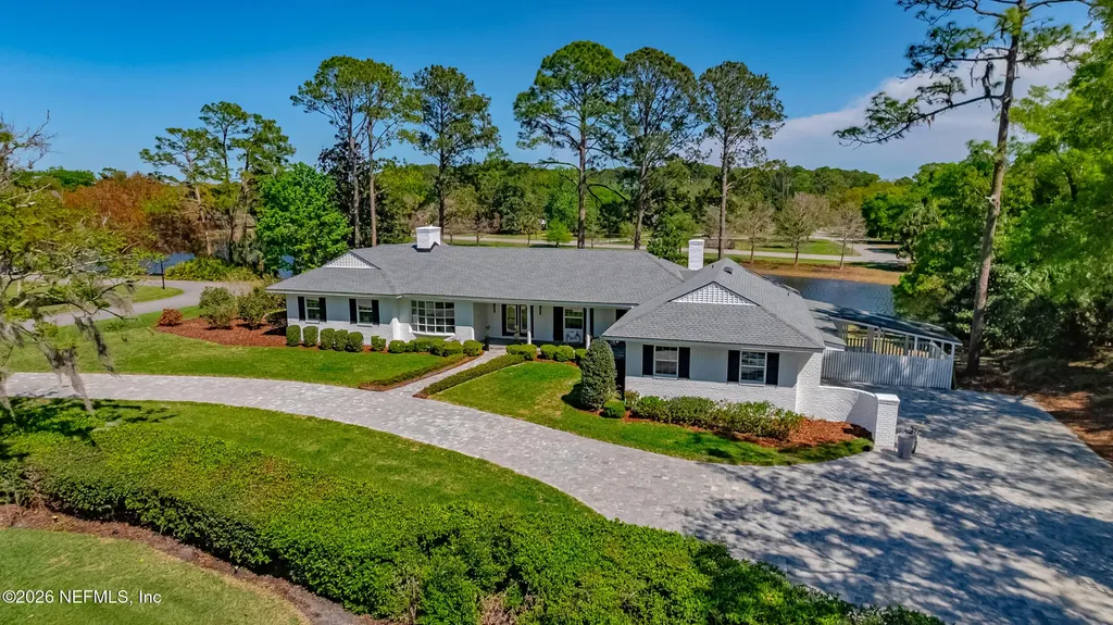 10042 Lake Lamar Court Jacksonville FL 32256