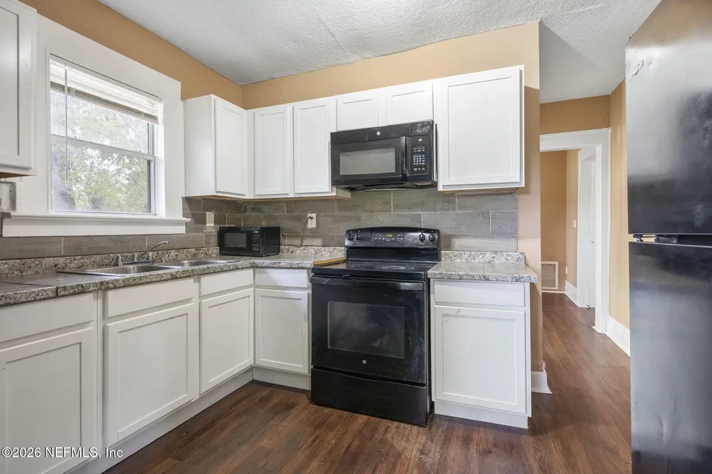 1956 Phoenix Avenue Jacksonville FL 32206