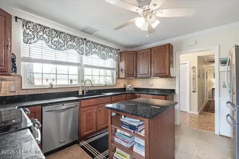 4703 King Richard Road Jacksonville FL 32210