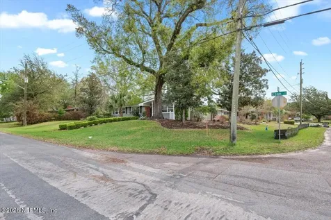4703 King Richard Road Jacksonville FL 32210