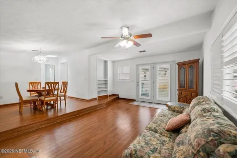 5018 Homecrest Circle Jacksonville FL 32244
