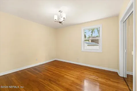 5018 Homecrest Circle Jacksonville FL 32244