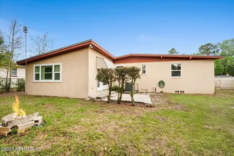 5018 Homecrest Circle Jacksonville FL 32244