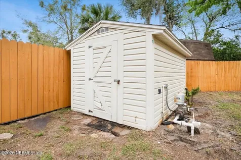 5018 Homecrest Circle Jacksonville FL 32244