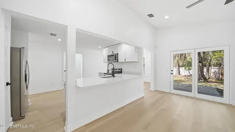 2338 Blossom Ridge Drive N Jacksonville FL 32218